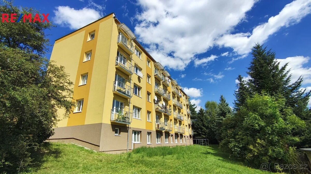 Prodej byt 2+1 s balkónem, 50,5m², Děcín - Kamenická - 10