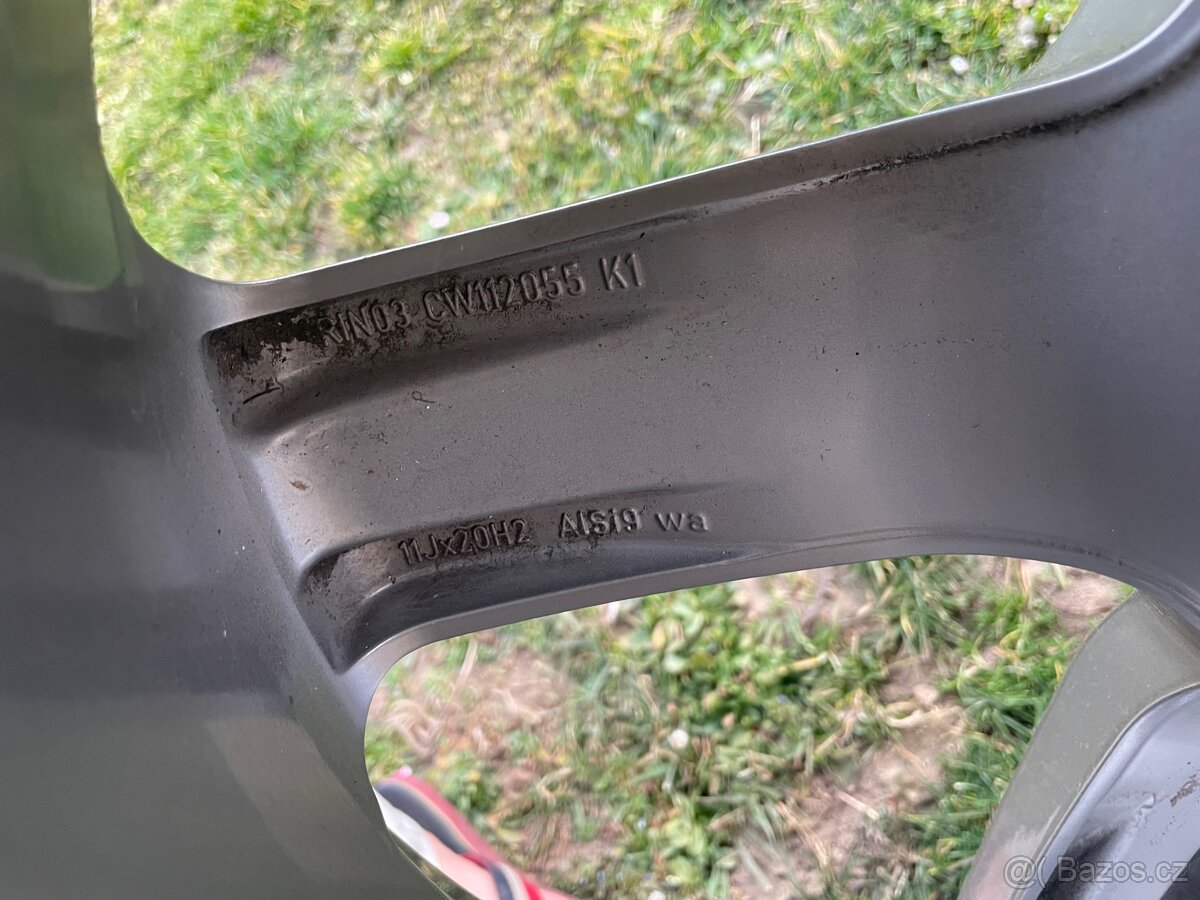 Mansory disky 11Jx20 obuty na pneu Continental 295/40r20 - 10