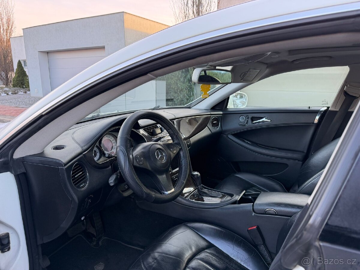 CLS FACELIFT ROK 2009 3.0i V6 170KW - 10