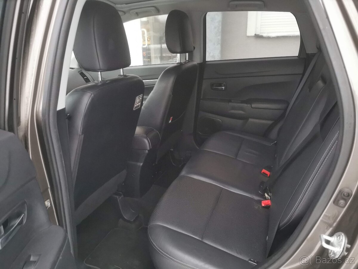 Mitsubishi ASX 1.8 DI-D 4x4 - 10