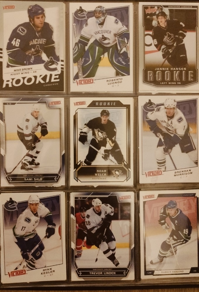 NHL hokejové karty VICTORY - 621 ks - TOP STAV - 10