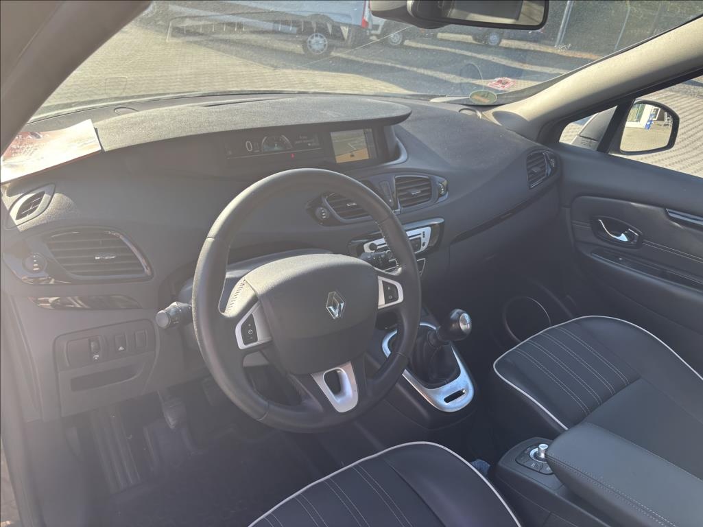 Megane Scénic 2,0DCi 118kw,04/2012 - 10