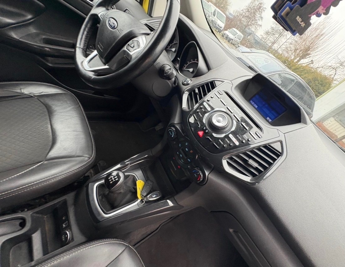 Ford Ecosport - 1.0i 92 kW TITANIUM - 10