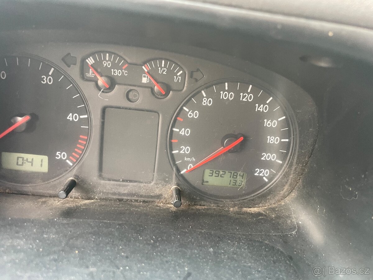 VW t4 2.5 TDi 75kw - 10