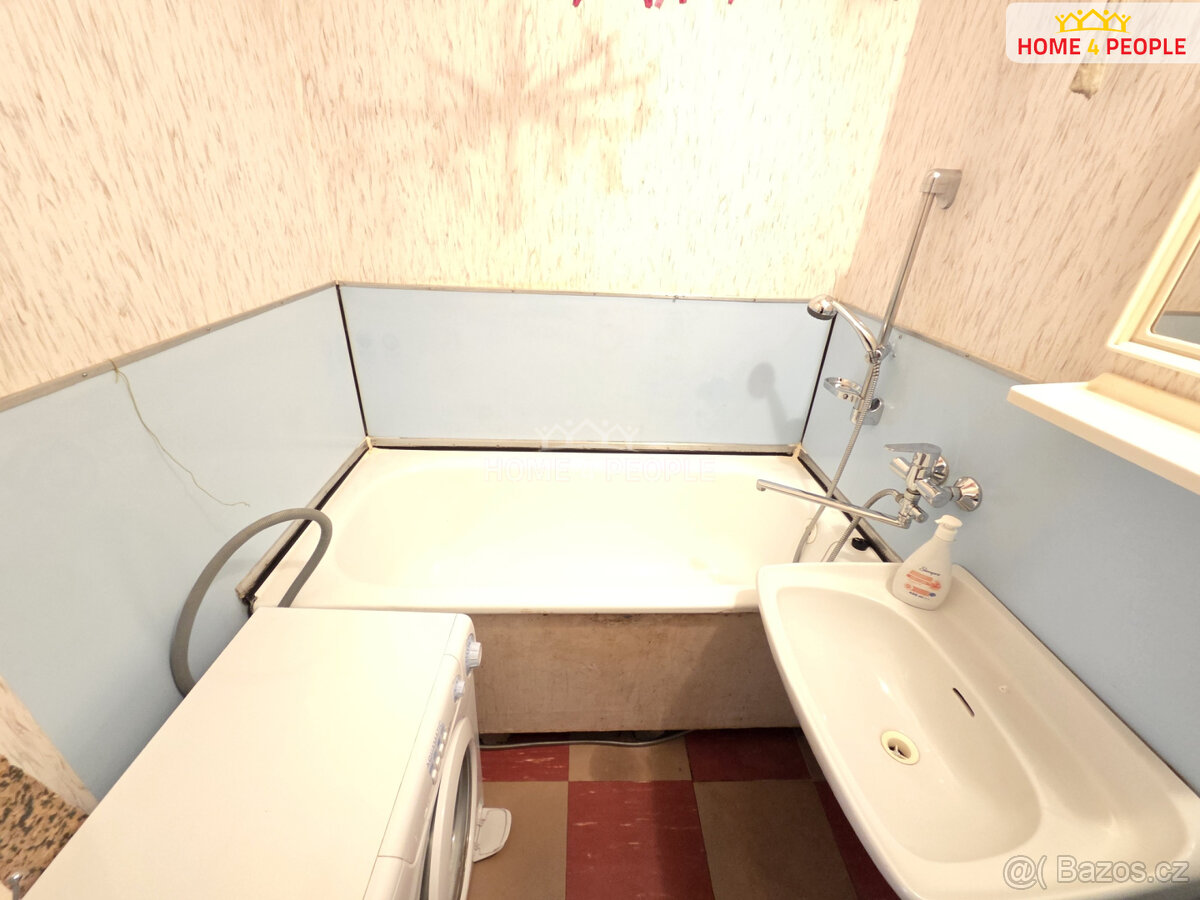 Pronájem bytu 3+1 ul. Šrámkova 72m2 - 10