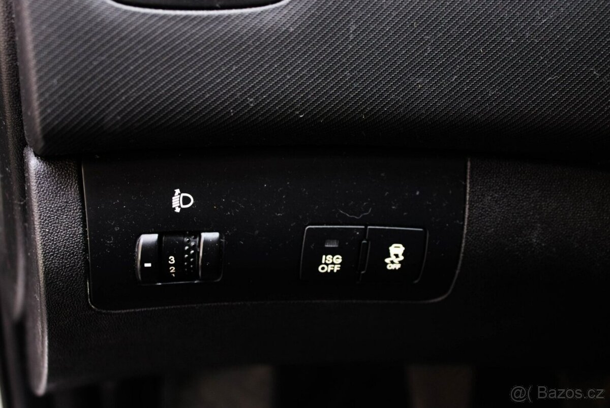 Kia Cee´d SW 1.4 CVVT 16V LX - 10