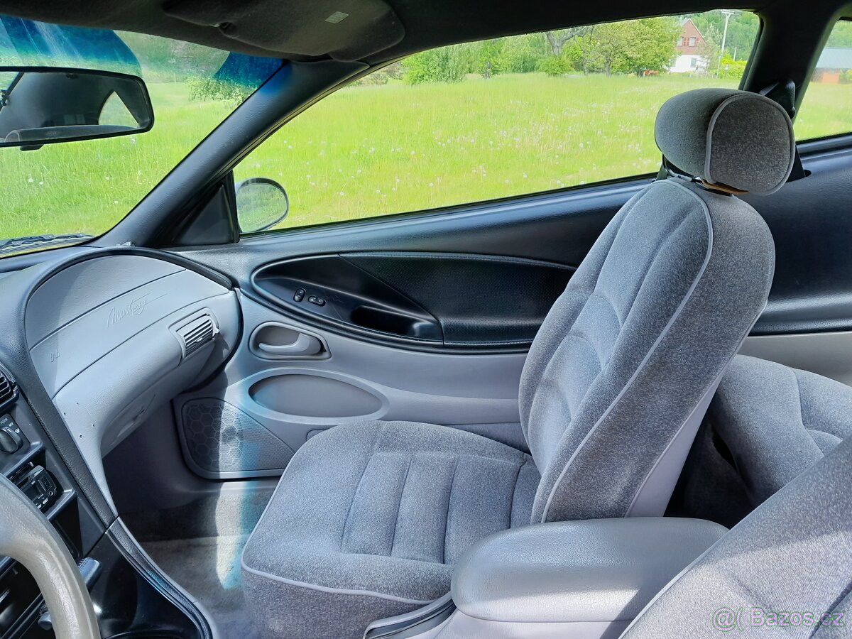 Ford mustang v6 3.8 1995 nová STK - 10