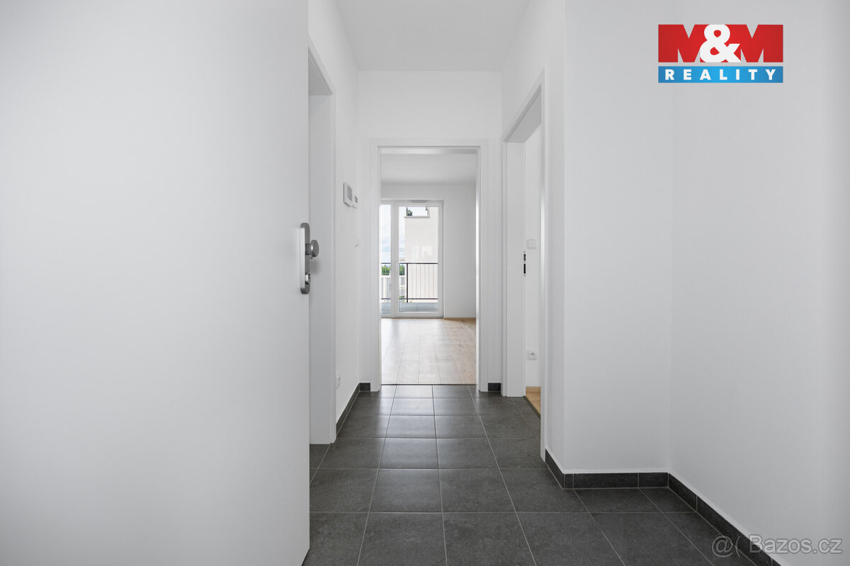 Pronájem bytu 2+kk, 45 m², Plzeň, ul. Safírová - 10