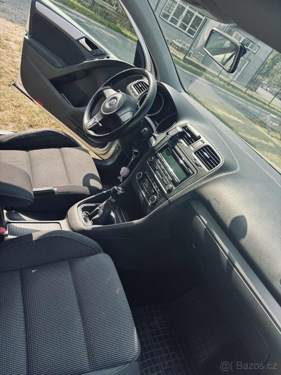 Wolkswagen Golf 6 1.4 16V/59kw - 10