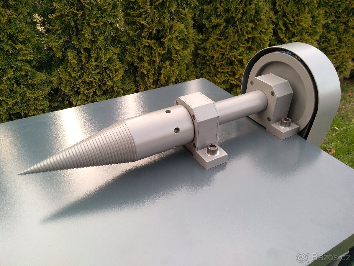 Kuželová štípačka dřeva - 10