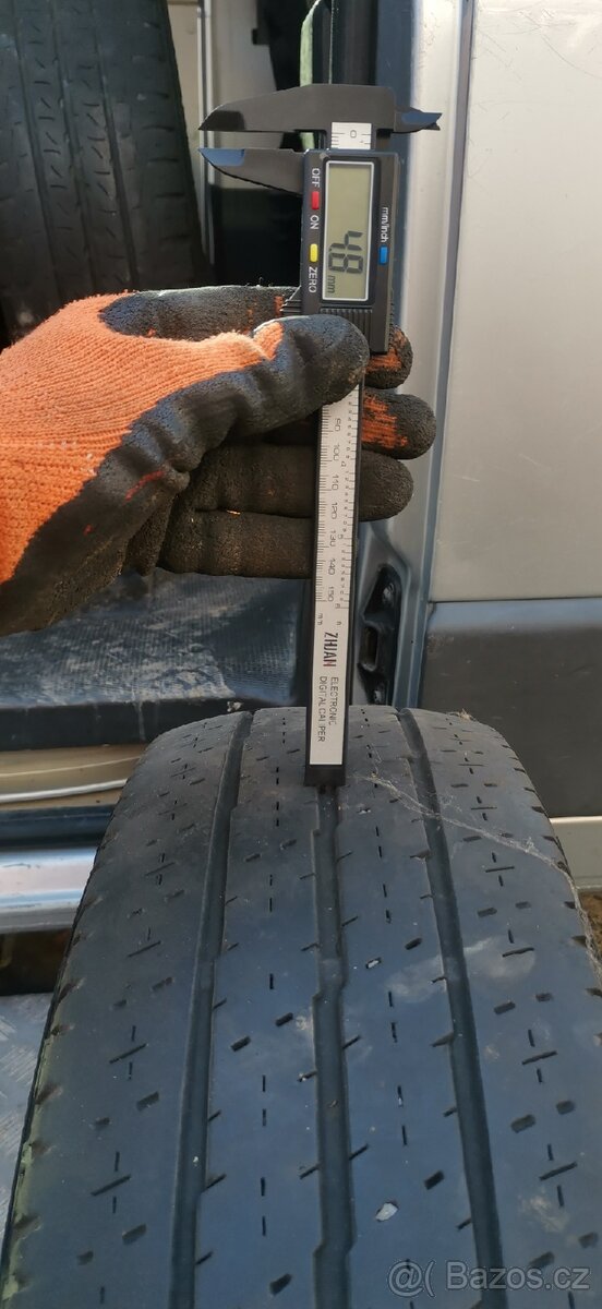 Pneu letní 195/70/15c Continental 3ks - 10