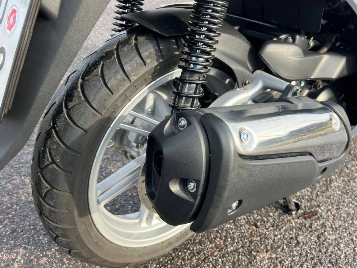 Prodám HONDA SH 300I - 10