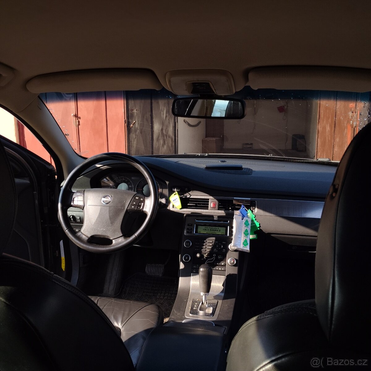 Volvo XC 70 AWD LEVNĚ - 10