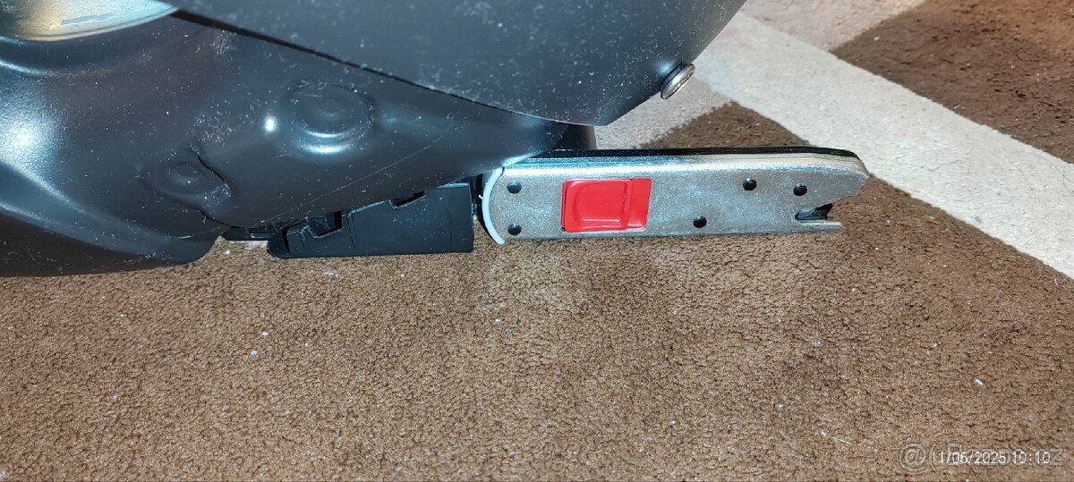 Autosedačka Cybex Solution X-Fix Purple Rain ISOFI - 10