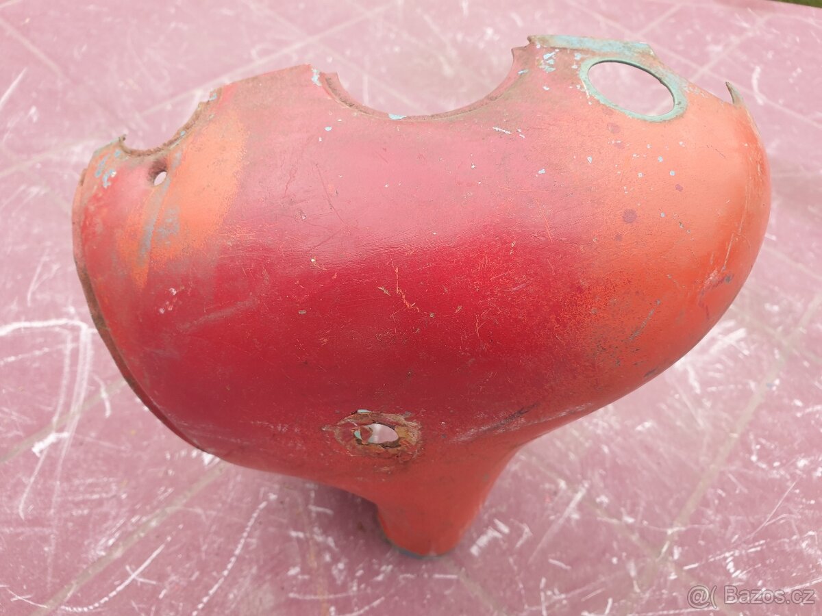 Prodám plechy masky Jawa 550/555 - 10