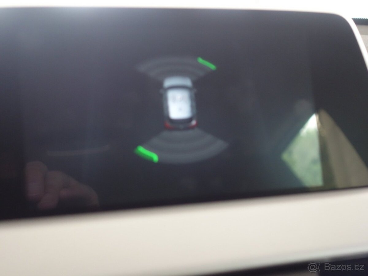 BMW X1 116d 85kW S-DRIVE -DPH - 10