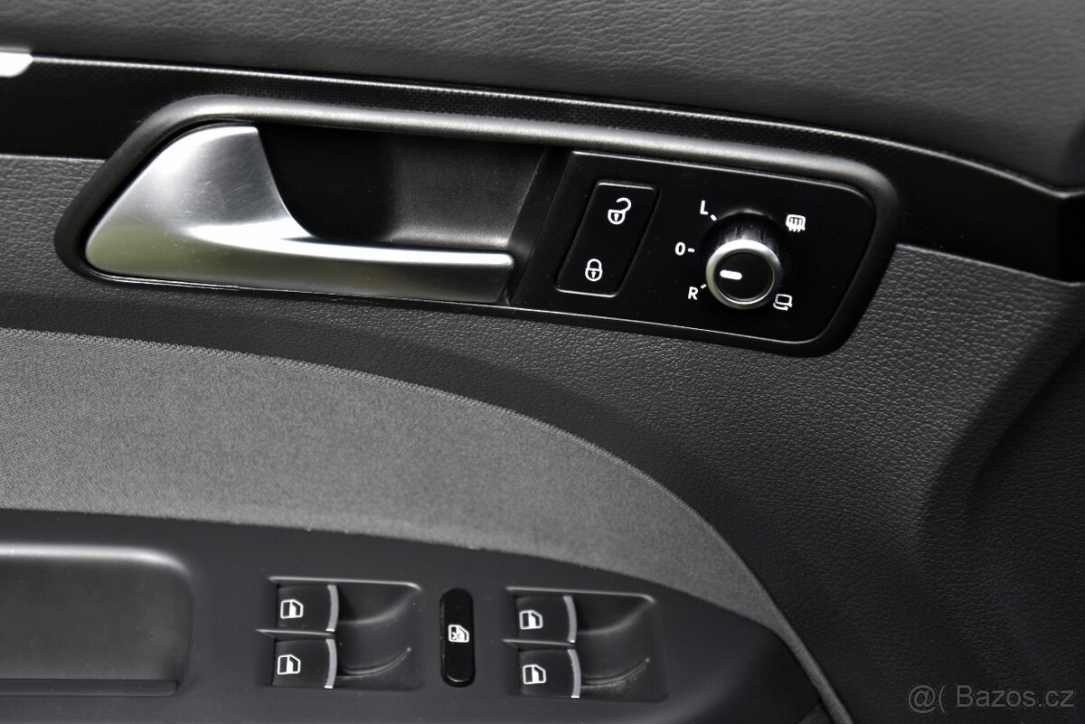 Volkswagen Touran 1.6 TDi CR HIGHLINE DSG,XENONY,KAMERA,TEMP - 10