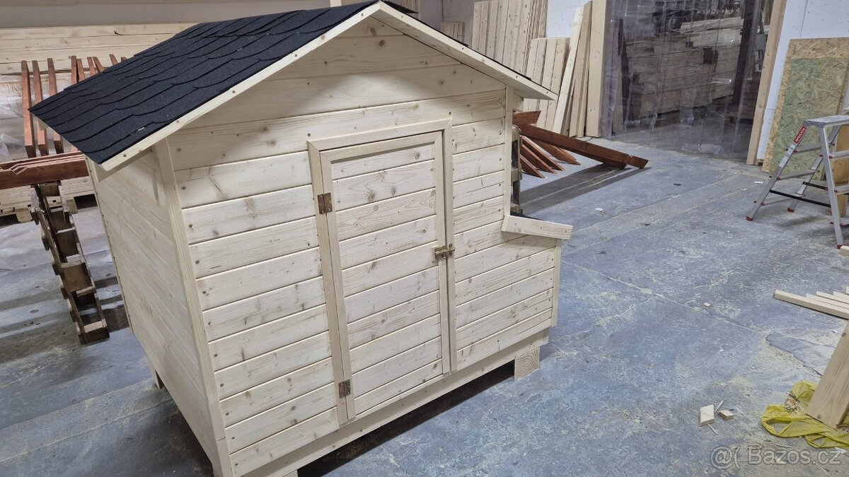 Kurník pro 10-12 slepic - 10