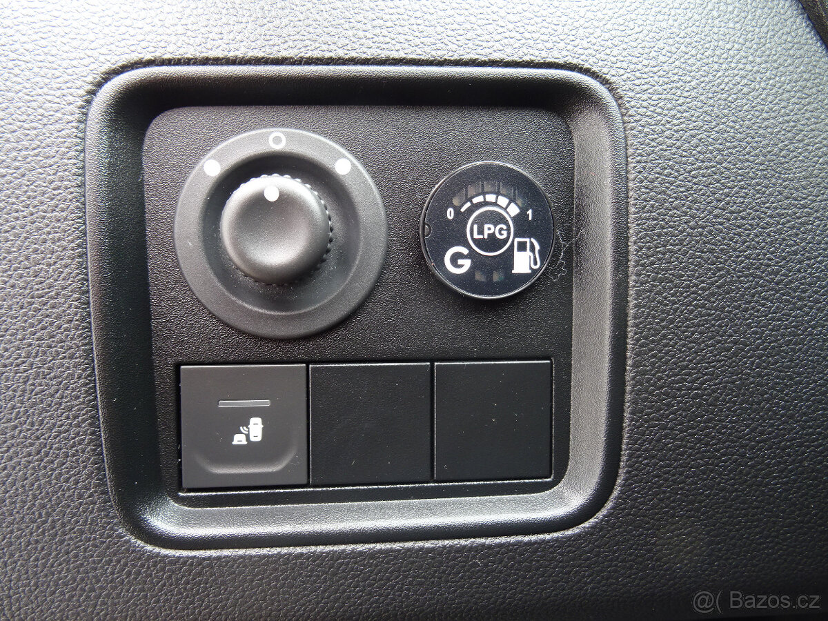 Dacia Duster 1.0i,1majČR,LPG,navi,64tkm,S.kniha,tažné,klima - 10