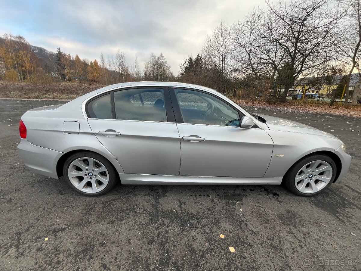 Prodám nebo vyměním BMW 330i 190KW, 6st manuál M-packet - 10