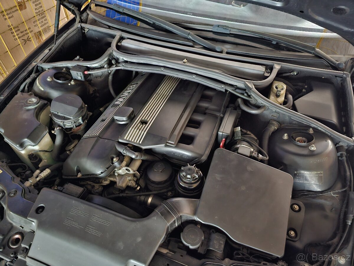 BMW E46 ClubSport 330CI SMG - 10