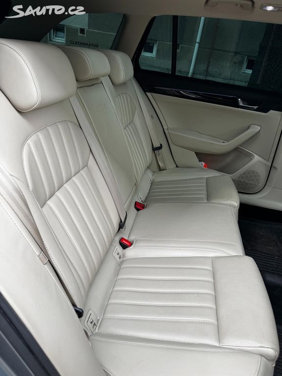 Škoda superb - 10