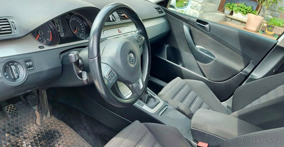 Prodám Volkswagen Passat Variant R-line 2,0 TDI - 10