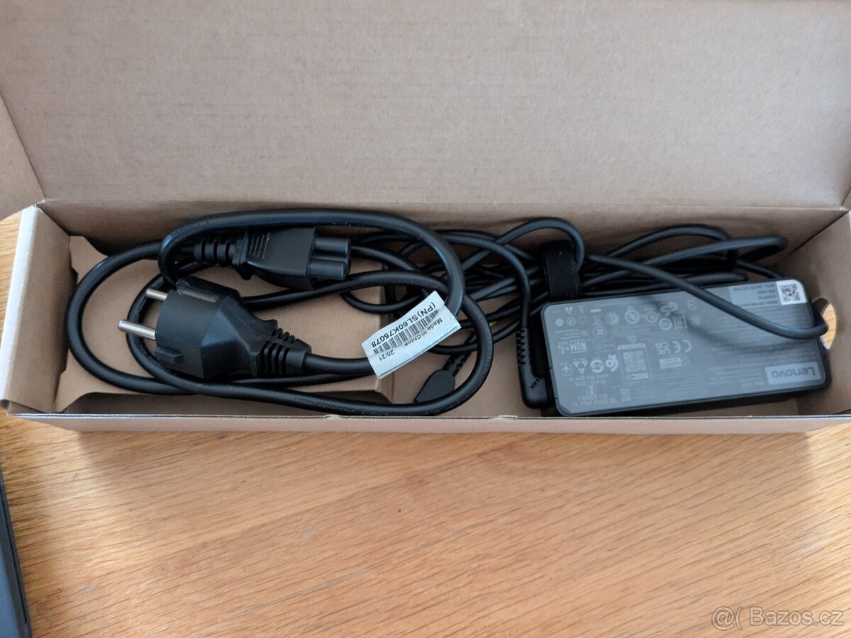 Lenovo ThinkPad T15 Gen 2 - 10