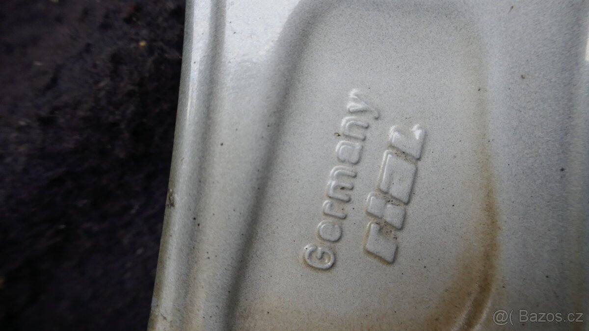 ALU KOLA RIAL18" 5X114.3/ET45/7.5JX18H2/PNEU NOKIAN - 10