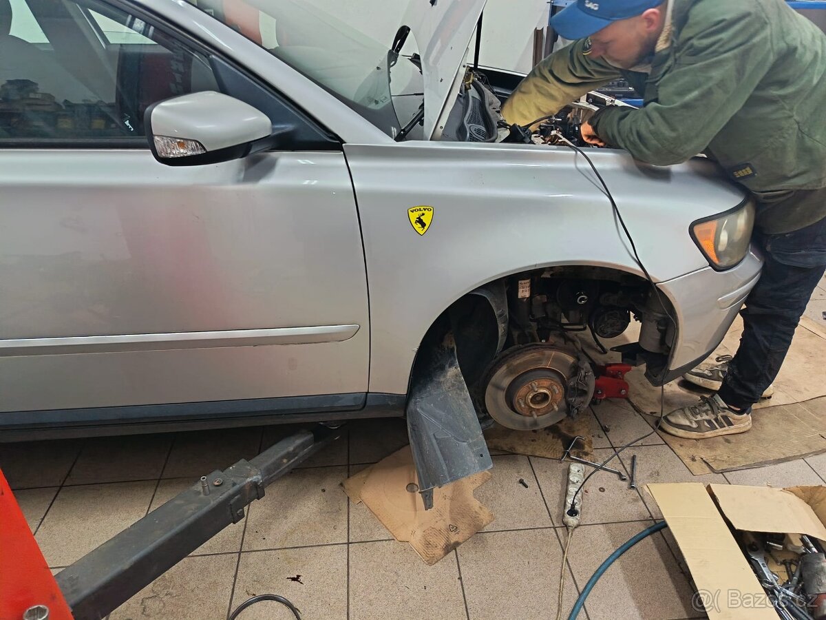 Volvo s40 2.5t 162kw - 10