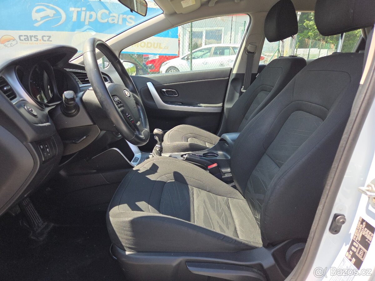 Kia Ceed i NA SPLÁTKY BEZ REGISTRU VŠEM rok 2018 251tis km - 10