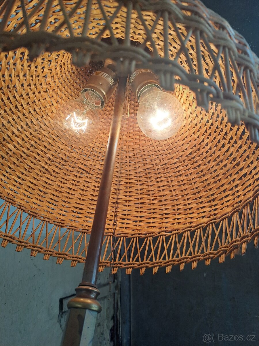 mosazná stojanová lampa - funkční - 10