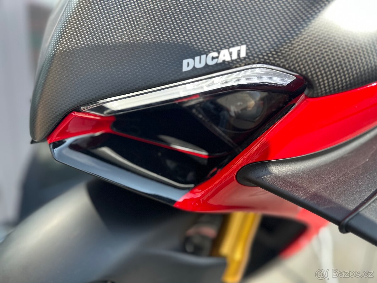 Ducati Panigale V4S (MY2018) - 10