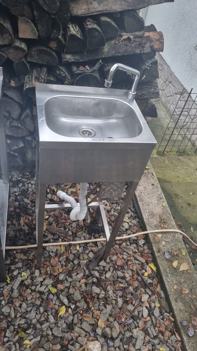 Nerezové stoly - 10