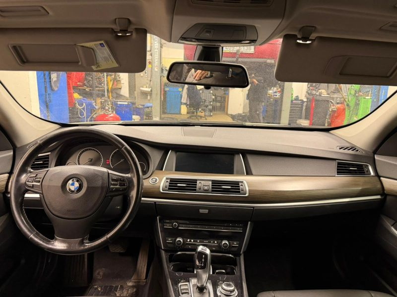 BMW 5GT F07 530D - 10