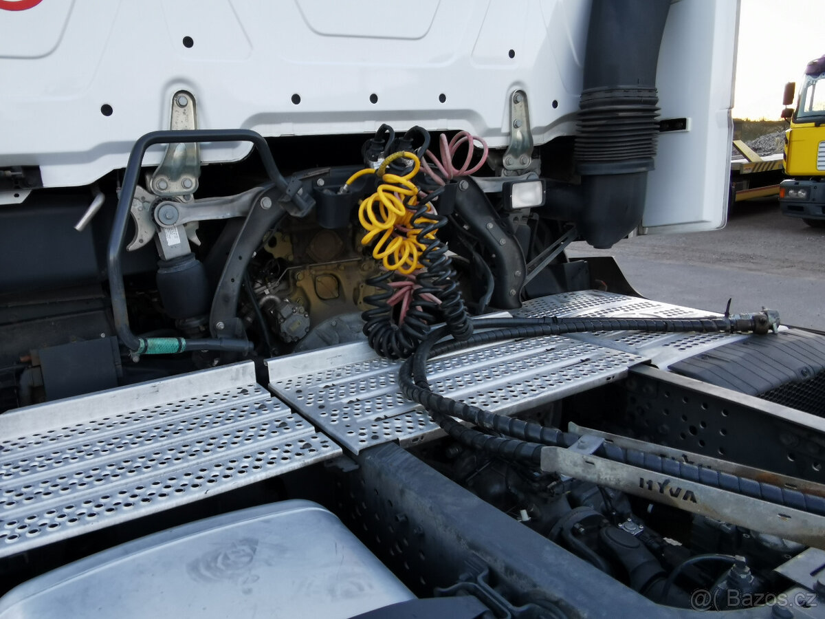 Prodám tahač MERCEDES-BENZ ACTROS 1848 EURO 6 dvouokr. hydr. - 10