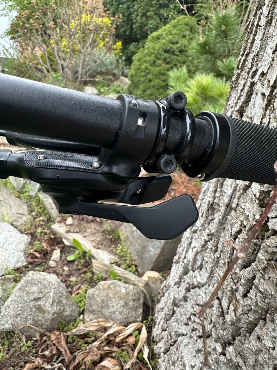 Kolo hardtail, sjezdové - 10