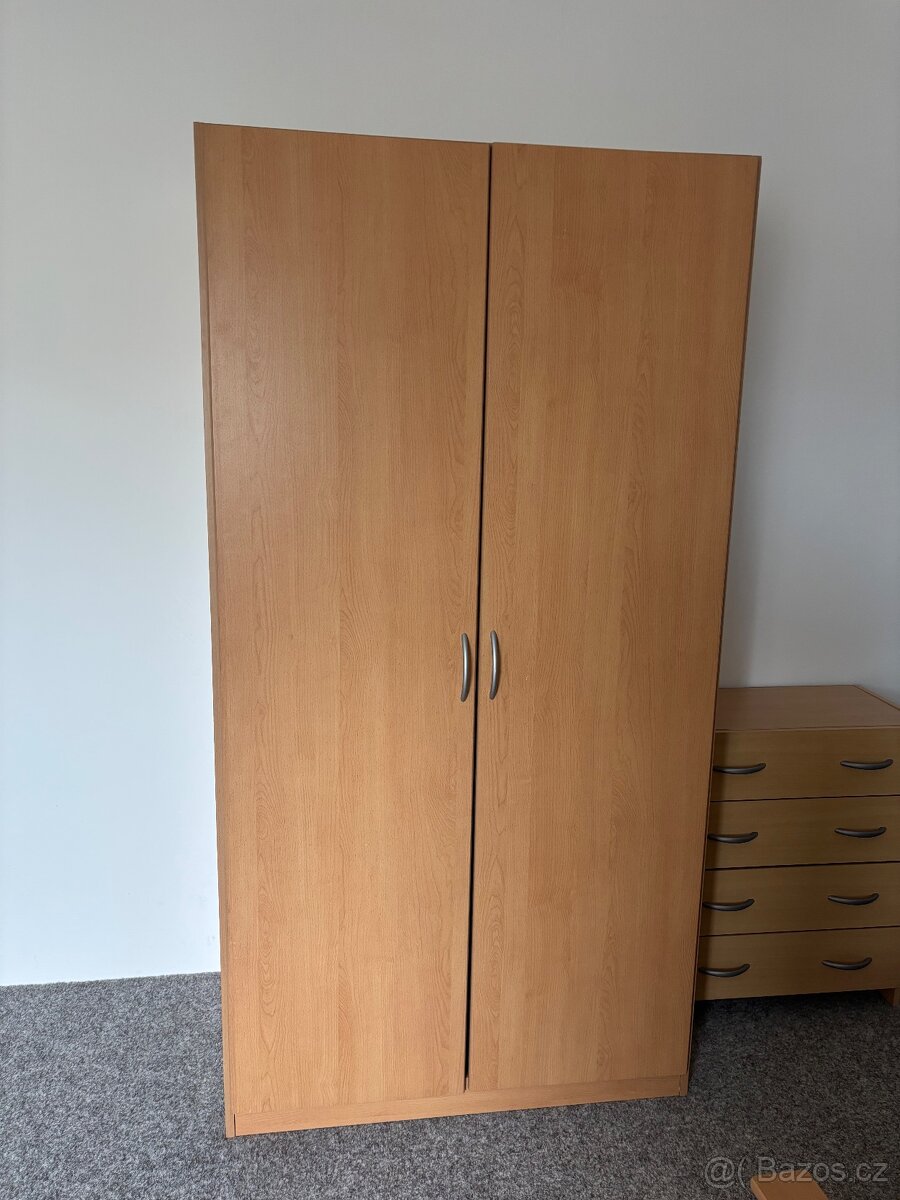 Bytový nábytek - 10