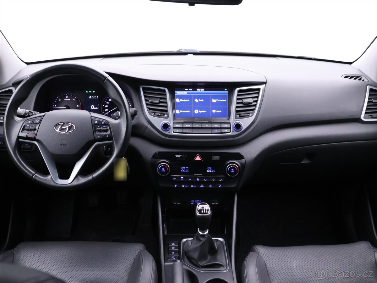 Hyundai Tucson 1,7 CRDI Xpossible Navi 1.Maj (2015) - 10