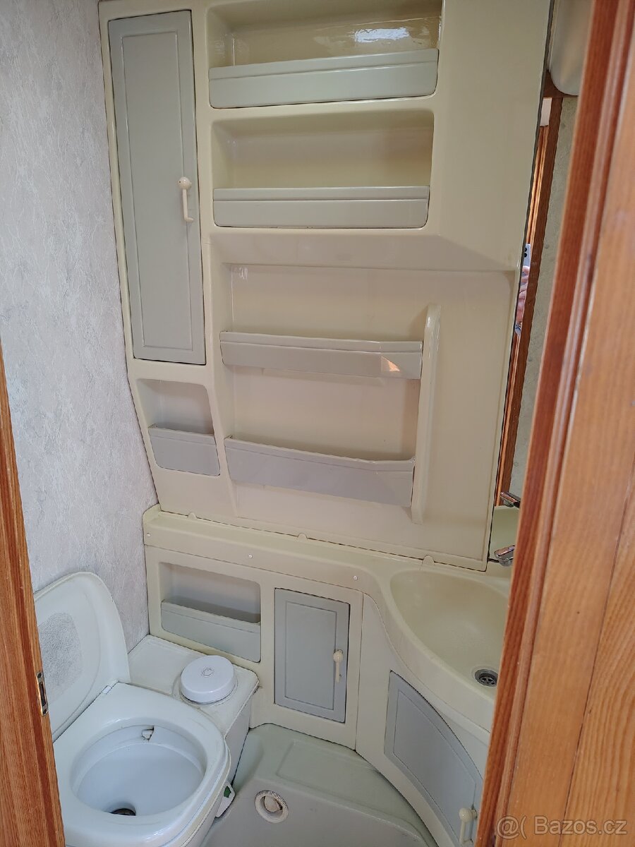 Wilk de Luxe 500, mover, TV, předstan - 10