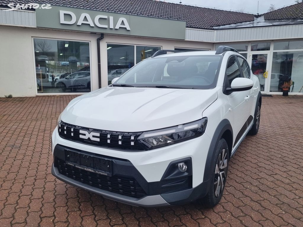 Dacia Sandero, Stepway Expression TCe 110 - 10