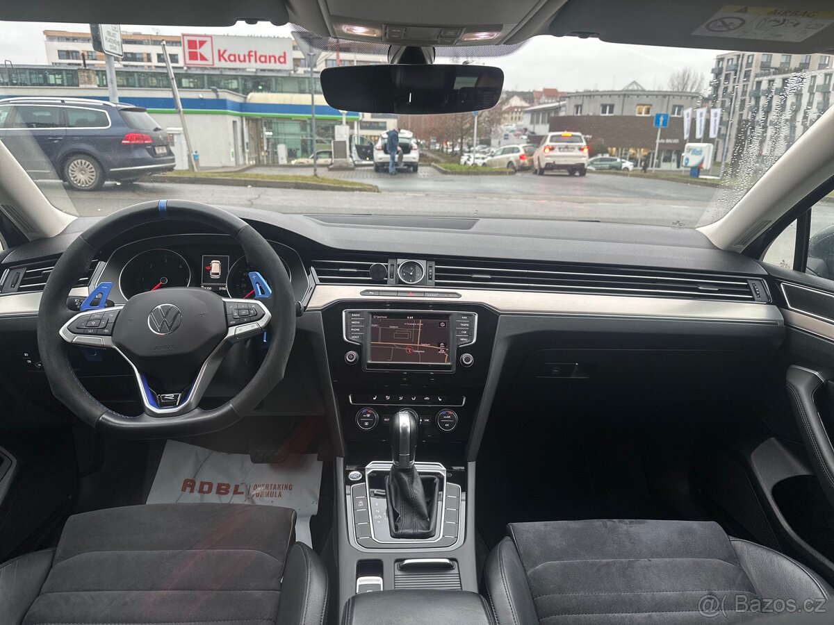 Volkswagen Passat B8 - 10