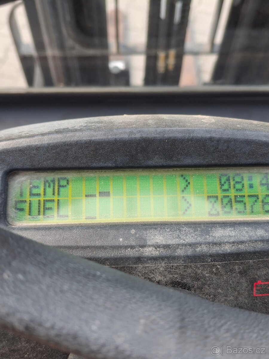 Vysokozdvižný vozík Yale GDP35VX - 10