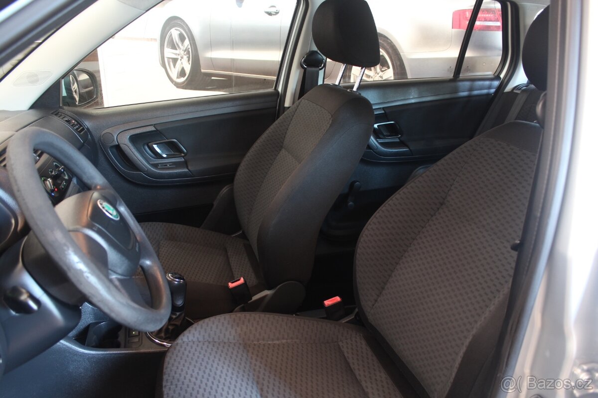 Škoda Fabia 1.2 TSI 63kW 2011 Klima - 10