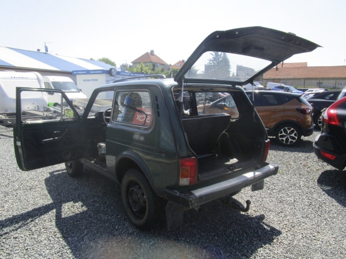 Lada Niva 1,7 i 4x4 - 10