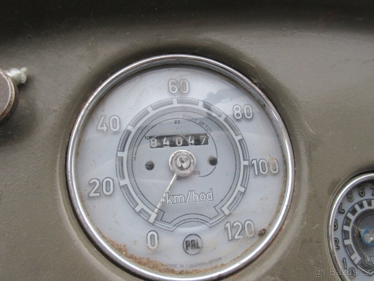 Tatra 148, cisternový vůz - 10