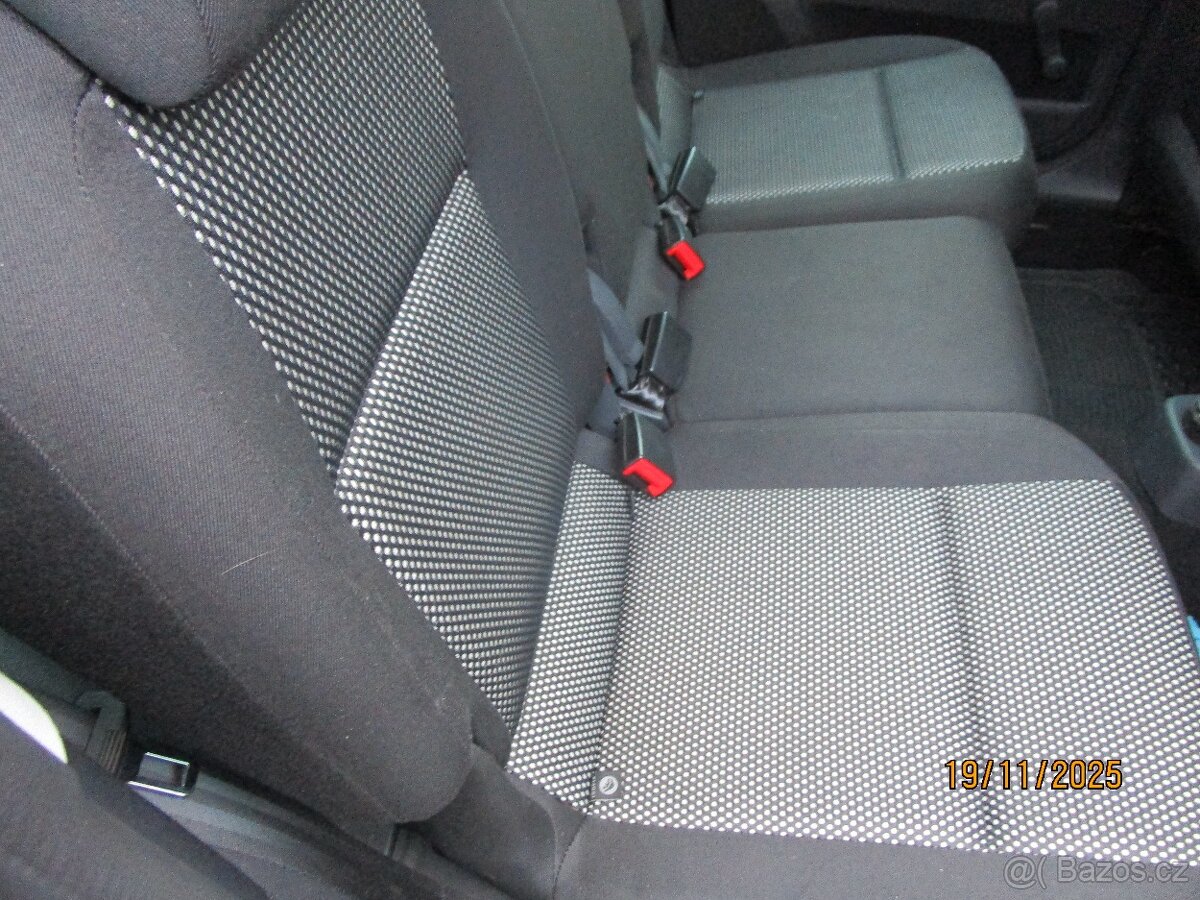 Škoda Roomster Scout 1,2 benzín 63kw - 10