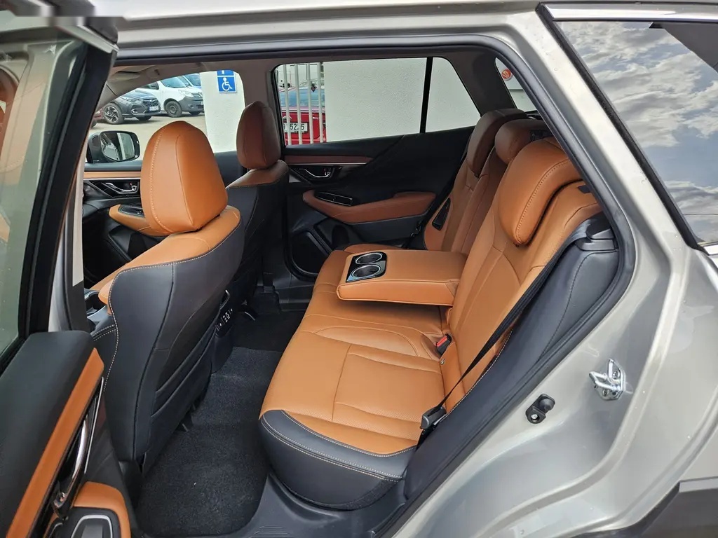 Subaru Outback, 2,5 CVT Touring MY 25.5 - 10