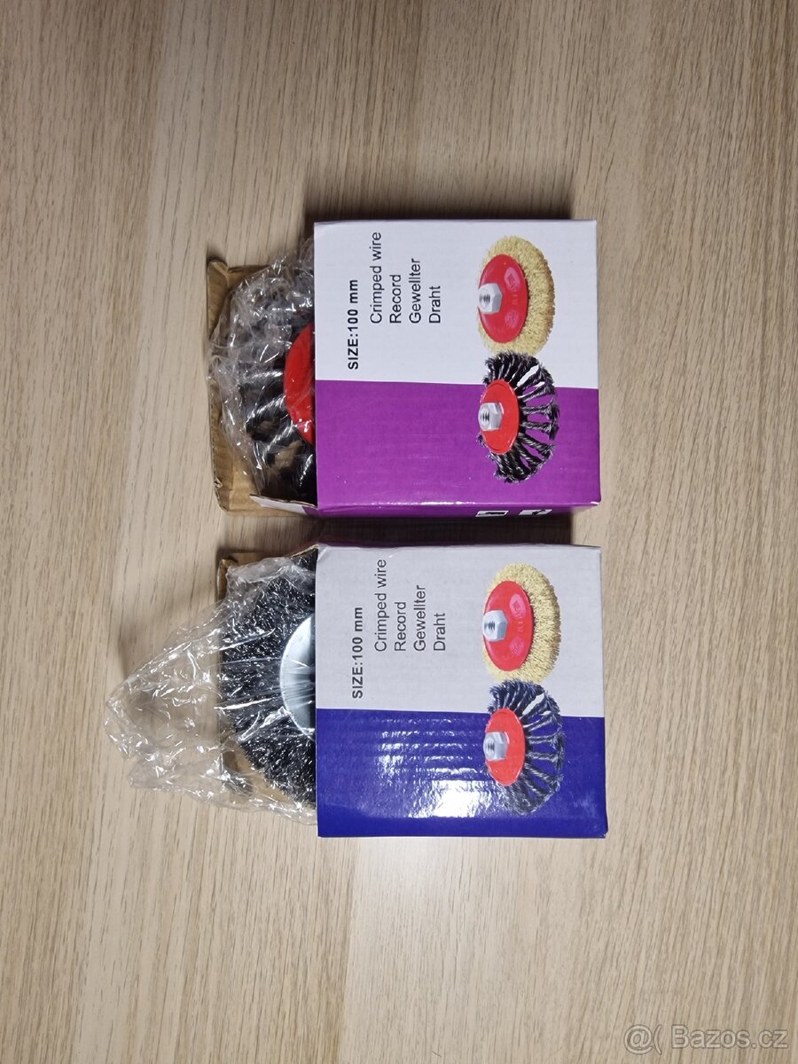 Aku křovinořez - 10