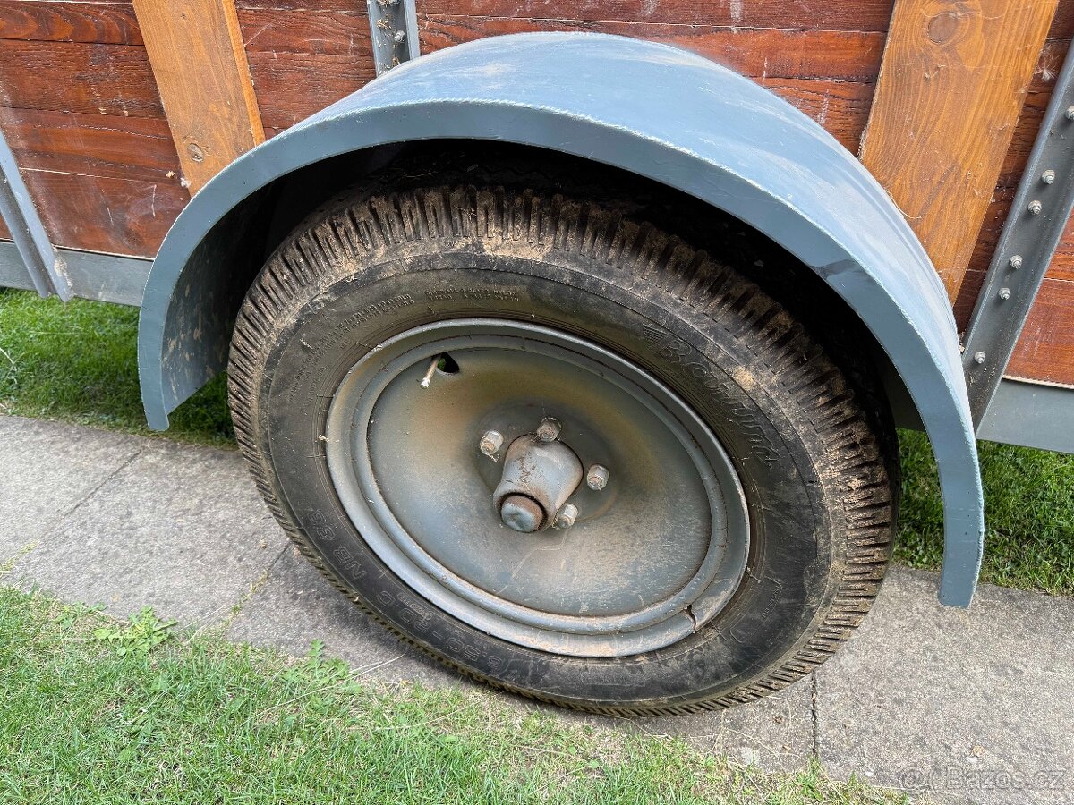 Vlečka za traktor - 10